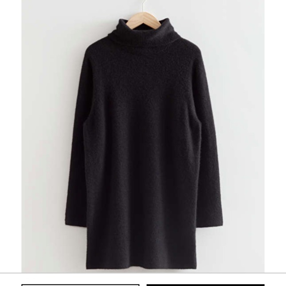 Relaxed Wool Knit Turtleneck Dress